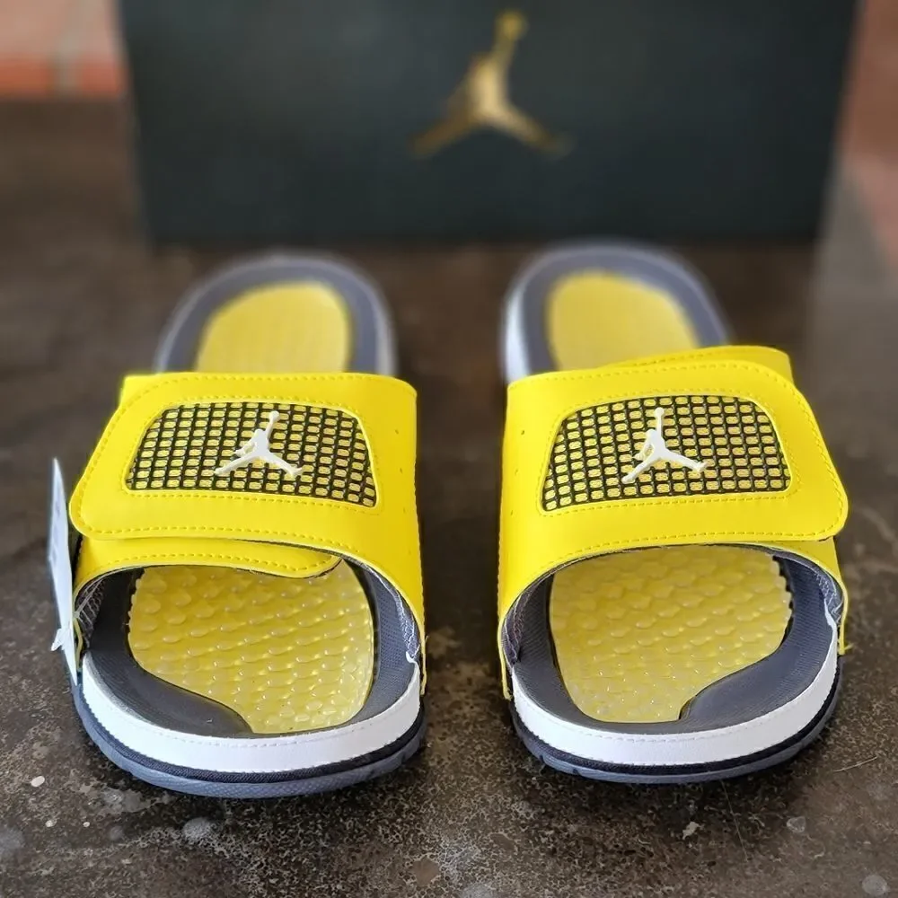 Air Jordan IV 4 OG Retro Lightning Yellow Cool Gray Men's 9 DN4238-701 Brand New